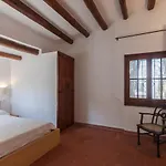 Сasa de vacaciones Lets Holidays Big House With Bbq And Dining Outside *
