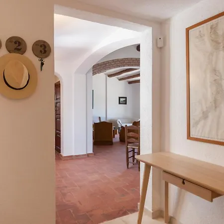 Let's Holidays 7 Xemeneies House Tossa de Mar