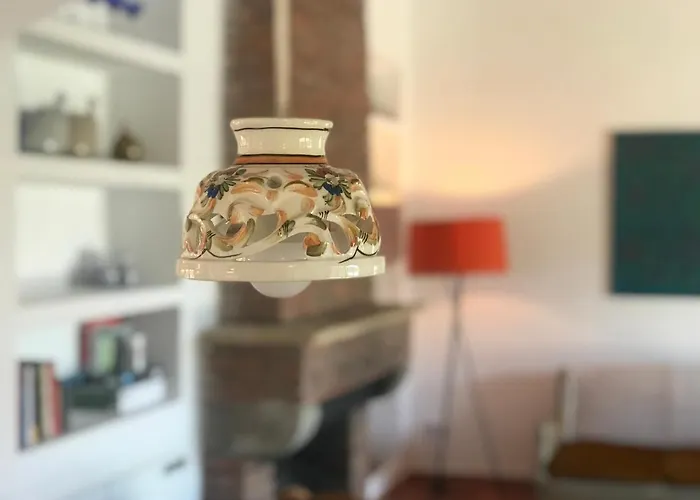 Сasa de vacaciones Lets Holidays Big House With Bbq And Dining Outside *