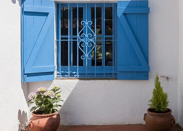 Lets Holidays Big House With Bbq And Dining Outside Tossa de Mar