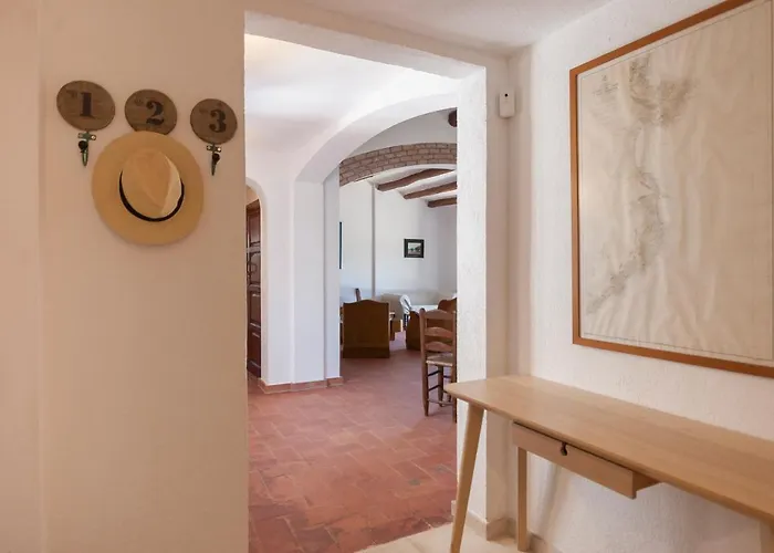 Lets Holidays Big House With Bbq And Dining Outside Tossa de Mar