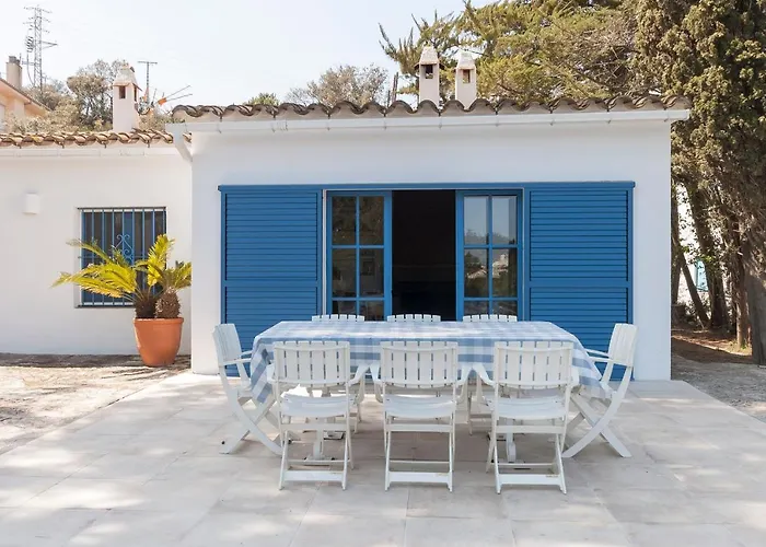 Lets Holidays Big House With Bbq And Dining Outside Tossa de Mar