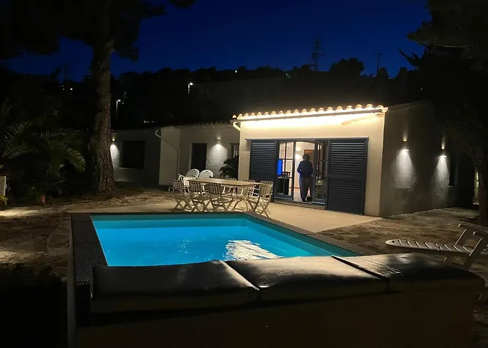 Сasa de vacaciones Lets Holidays Big House With Bbq And Dining Outside Tossa de Mar